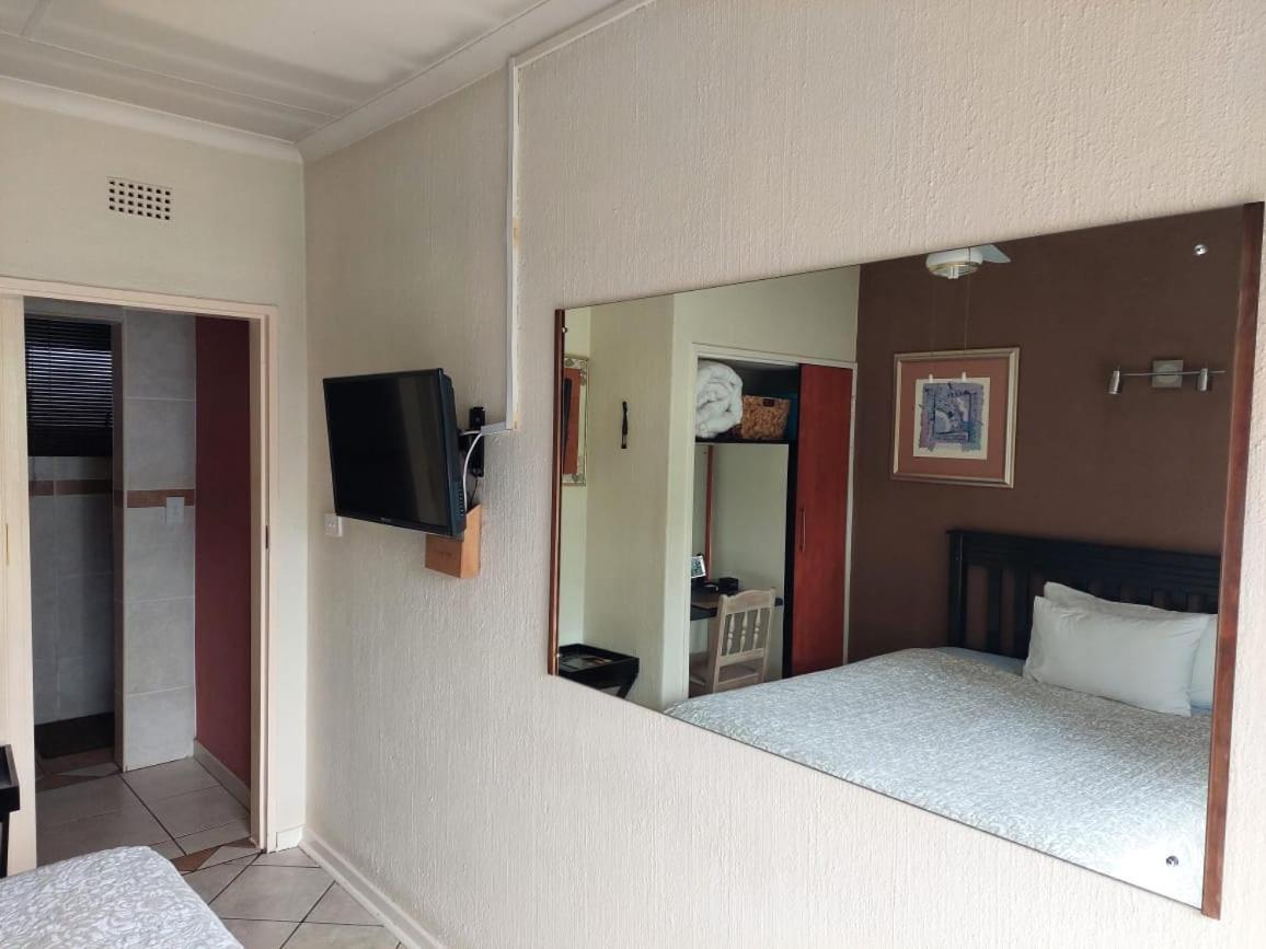 Sleep Eezy Cottages Benoni Zewnętrze zdjęcie